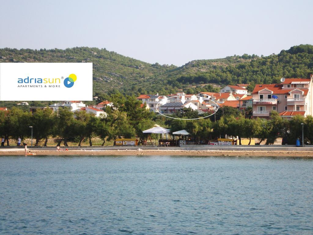 Adria Sun Apartments Vodice Bagian luar foto